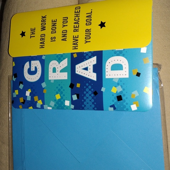 Graduation Singing Greeting Card - Picture 1 of 4